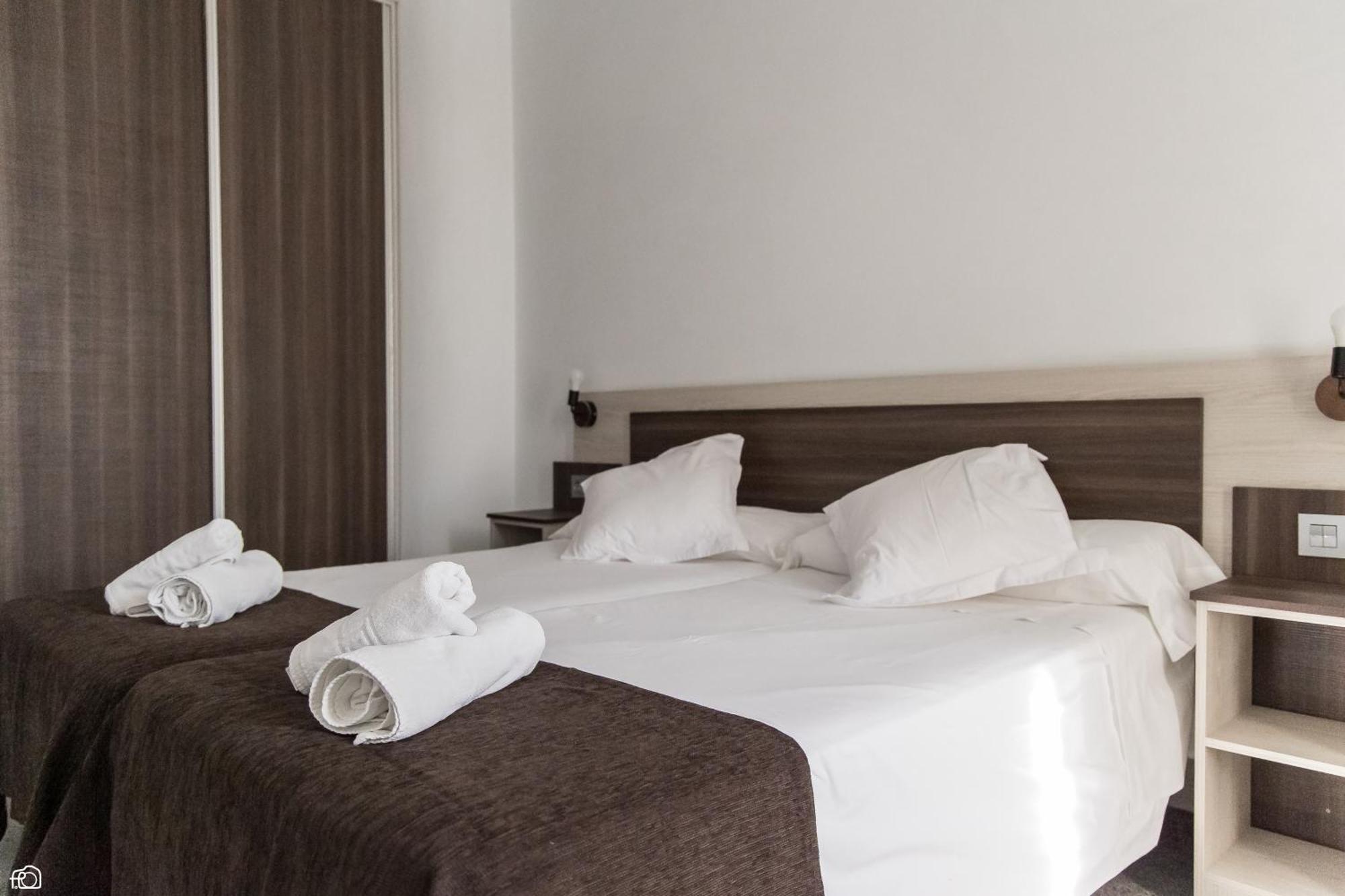 Meson Hostal La Cabana Medellín Dış mekan fotoğraf